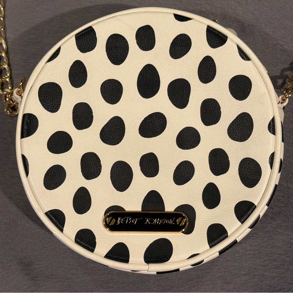 Betsey Johnson Smiley Bag - Picture 9 of 16